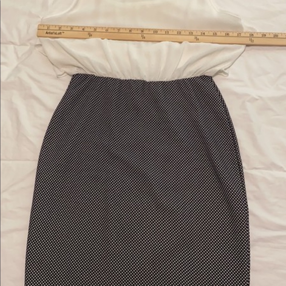 Mini dress - Picture 6 of 8